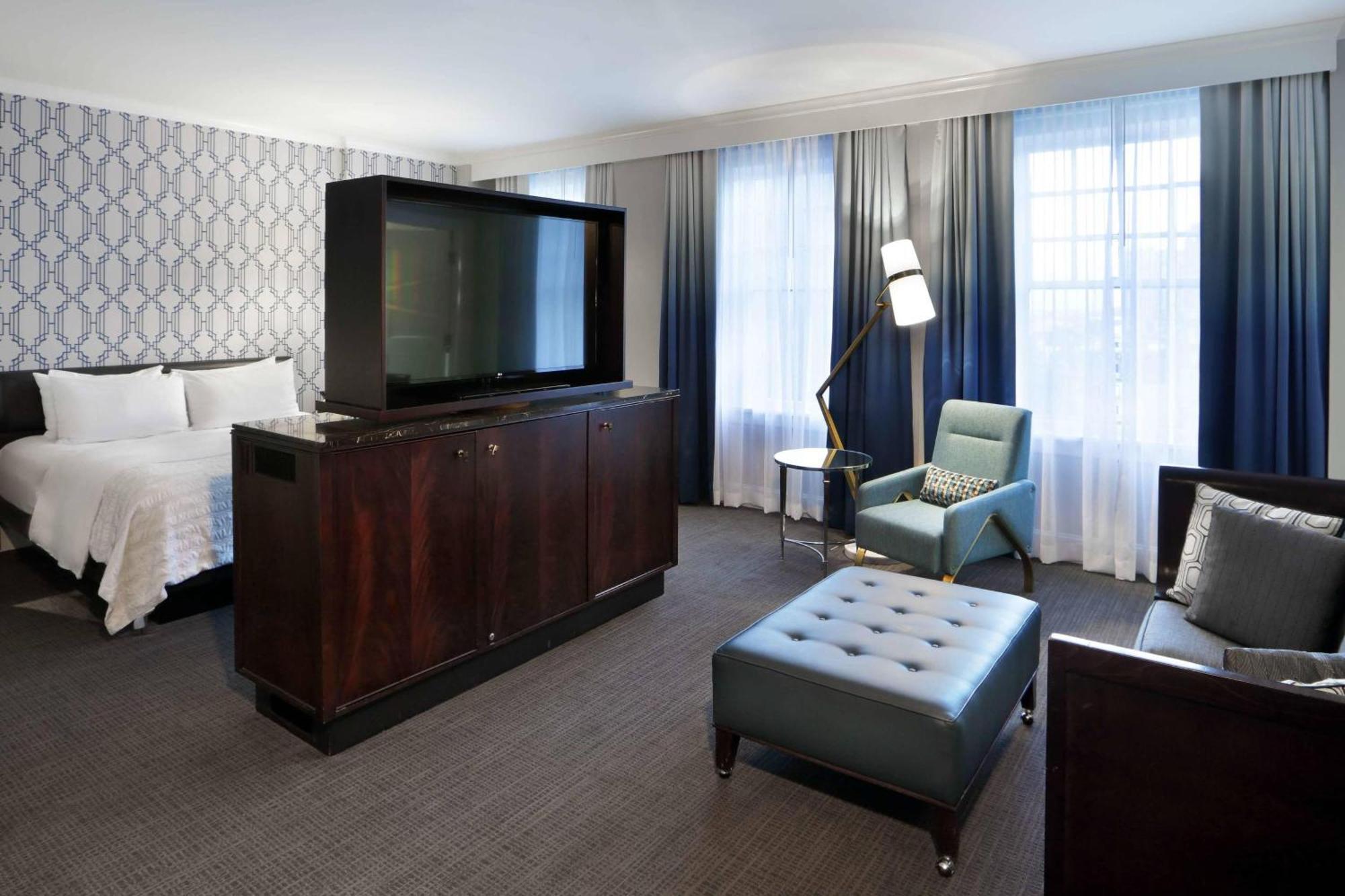 Le Meridien Dallas, The Stoneleigh Exterior photo