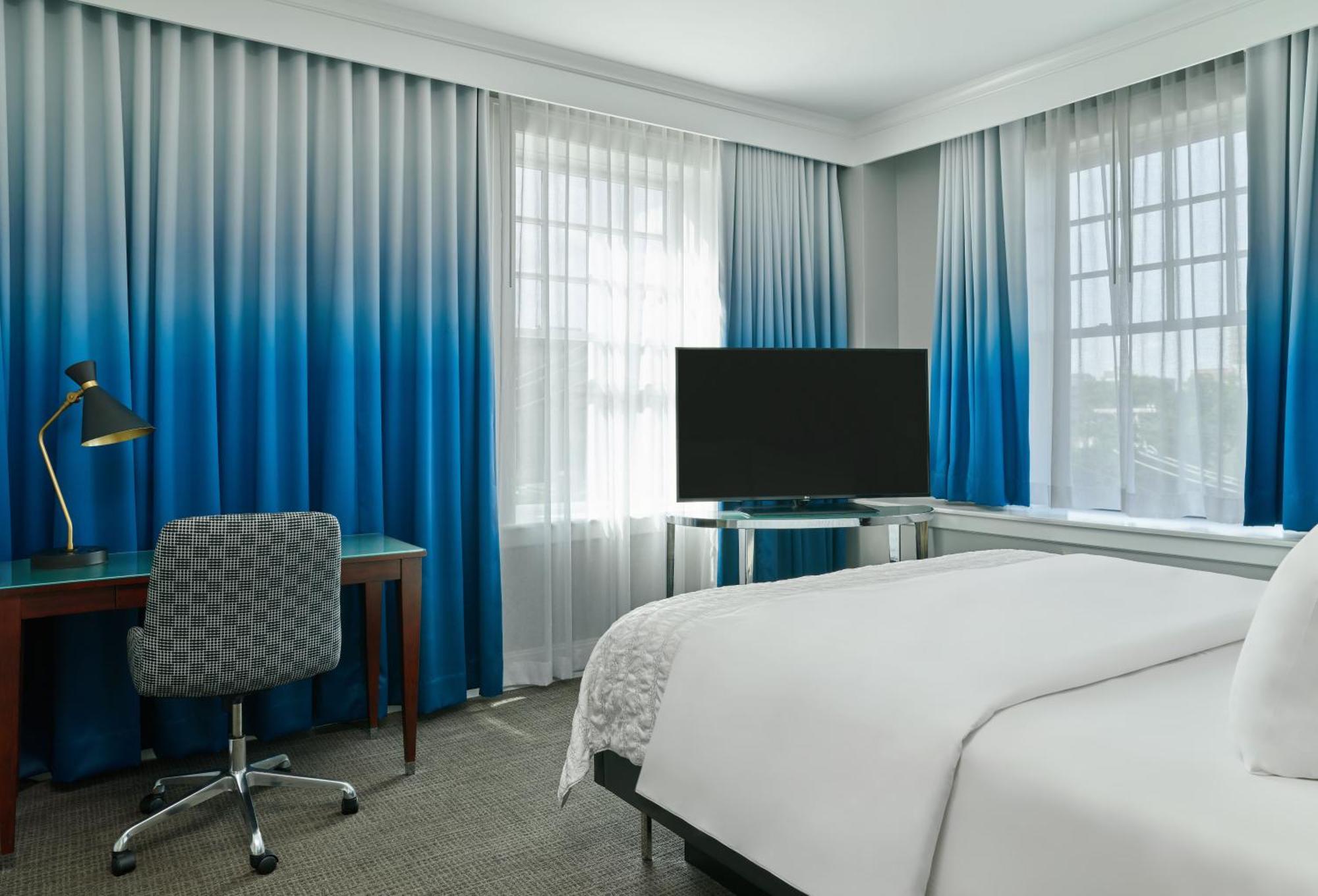Le Meridien Dallas, The Stoneleigh Exterior photo