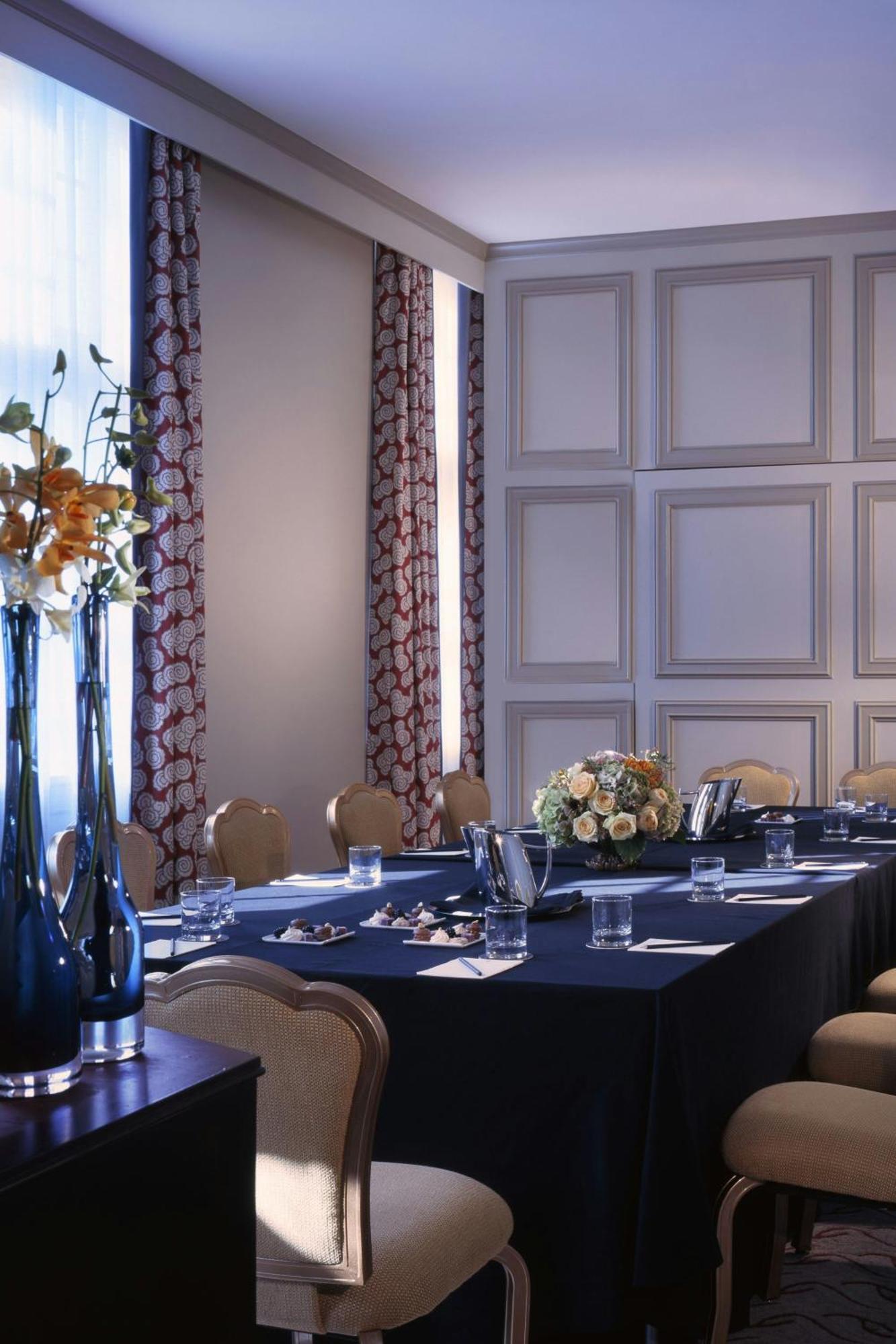 Le Meridien Dallas, The Stoneleigh Exterior photo
